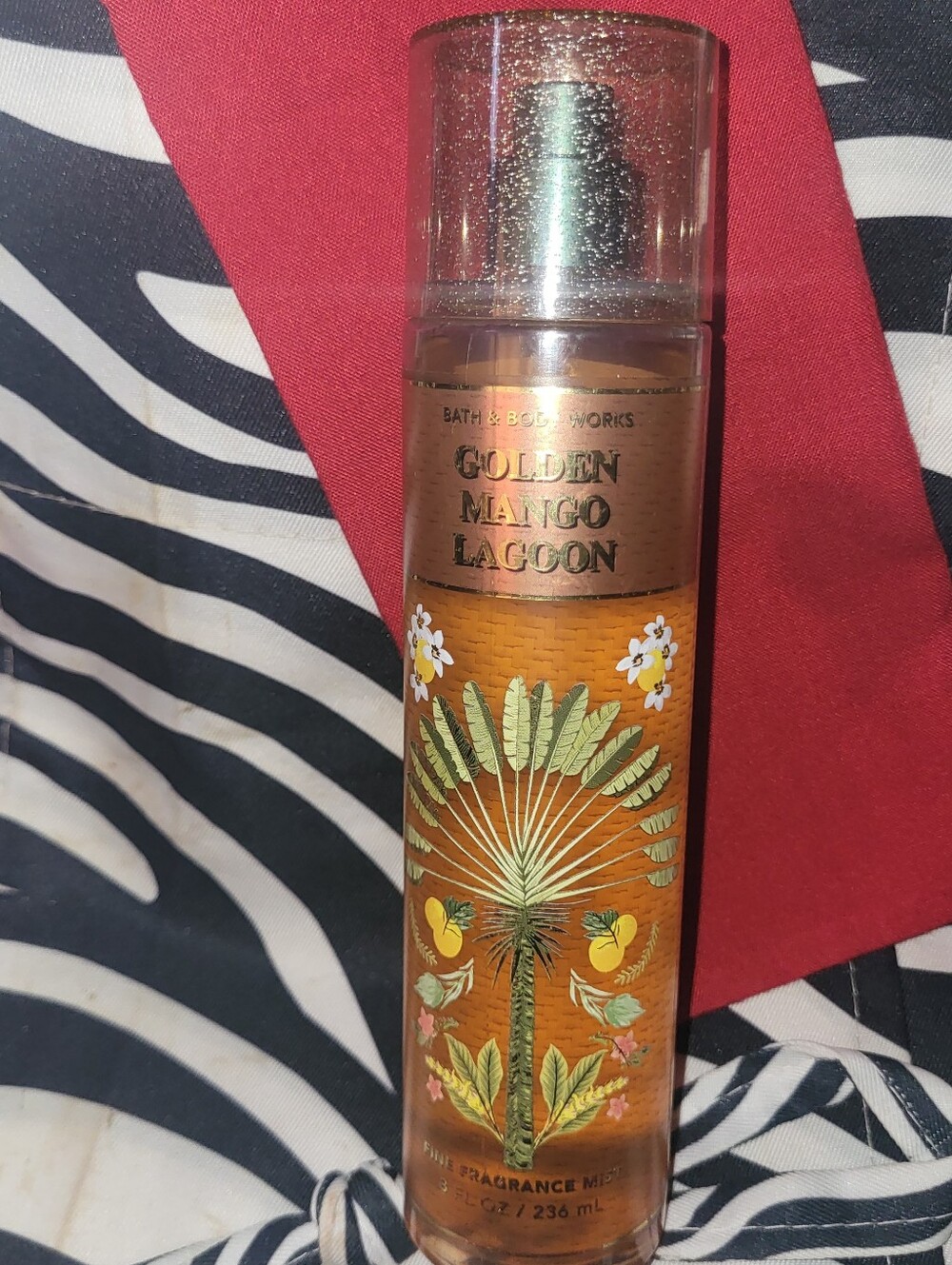 Women's Body Mist (GOLDEN MANGO LAGOON) By Bath & Body Works - Picture 3 of 6